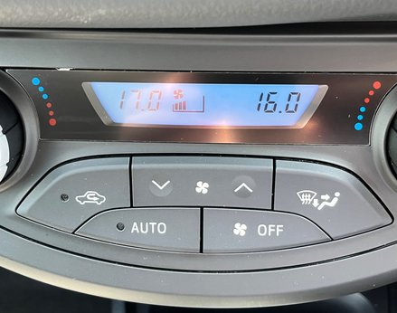 Toyota Yaris VVT-I Y20 42