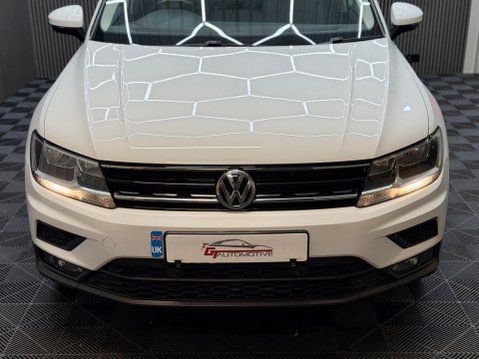Volkswagen Tiguan 2.0 TDI SE Navigation 4Motion Euro 6 (s/s) 5dr 22