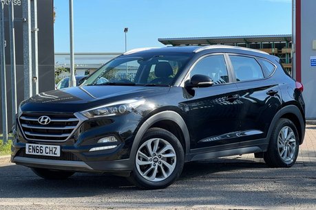 Hyundai TUCSON 2.0 CRDi SE Nav SUV 5dr Diesel Manual 4WD Euro 6 (136 ps) 6