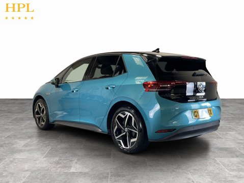 Volkswagen ID.3 Pro S 77kWh Tour Hatchback 5dr Electric Auto (4 Seat) (204 ps) 1 Owner - S 5