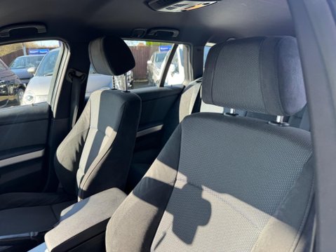 BMW 3 Series 2.0 318d M Sport Touring Steptronic Euro 5 5dr 29