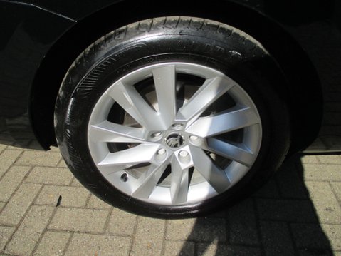 Skoda Superb 1.5 TSI ACT SE DSG Euro 6 (s/s) 5dr 10