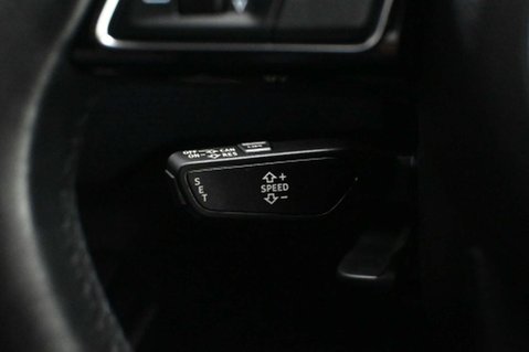 Audi A1 1.0 A1 Sportback 25 TFSI Sport Semi-Auto 5dr 24