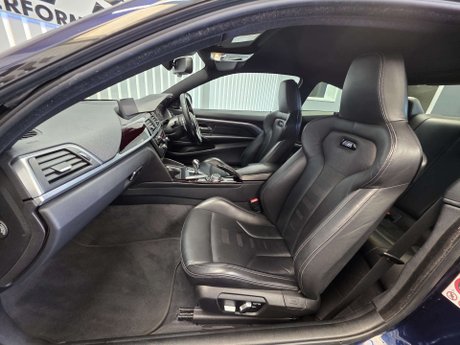 BMW M4 3.0 BiTurbo Coupe 2dr Petrol DCT Euro 6 (s/s) (431 ps) 9