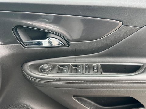 Vauxhall Mokka X 1.4i Turbo Elite Nav Auto Euro 6 5dr 28