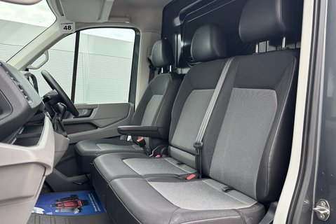 Volkswagen Crafter CR35 L2 H1 Mwb Lr 177 ps Tdi Trendline DSG Panel Van 3