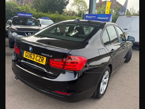 BMW 3 Series 2.0 320d ED EfficientDynamics Auto Euro 5 (s/s) 4dr 7