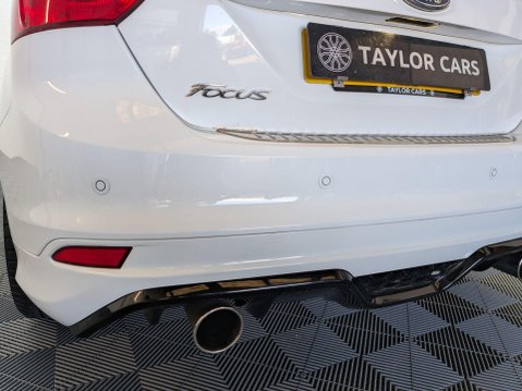 Ford Focus 2.0 TDCi Zetec S Powershift Euro 5 (s/s) 5dr 7