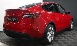 Tesla Model Y LONG RANGE AWD Red Multi Coat Comfort Suspension GROK AI One Owner VAT Q 7