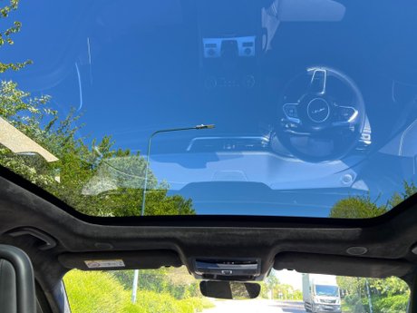 Jaguar F-Pace 2.0 D200 MHEV R-Dynamic HSE Black Auto AWD Euro 6 (s/s) 5dr 90