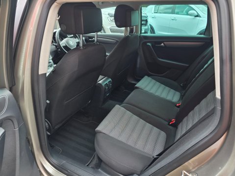 Volkswagen Passat SPORT TSI 15