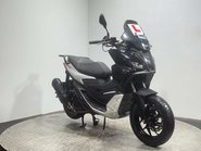 Aprilia SR GT 2022 18K NEW MOT 14BHP LEARNER SCOOTER HPI CLEAR 3