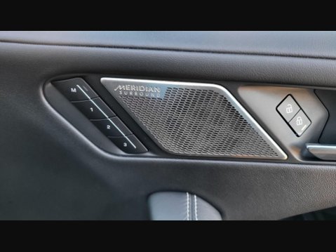 Jaguar I-Pace HSE 17