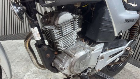 Yamaha YBR 125 2005 20K CARBED MODEL PROJECT LEARNER BIKE 125CC 28