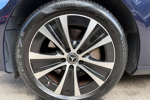 Mercedes-Benz E Class E 300 E SE PREMIUM PLUS 74