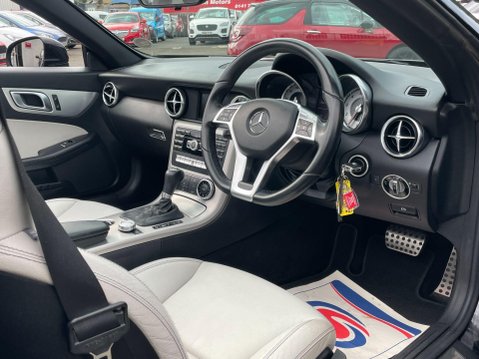 Mercedes-Benz SLK 1.8 SLK200 BlueEfficiency AMG Sport G-Tronic+ Euro 5 (s/s) 2dr 21