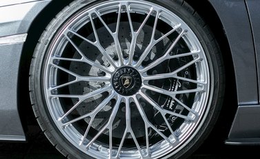 Lamborghini Aventador S LP740-4 Roadster 12