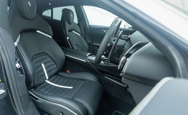 Ferrari Purosangue 14