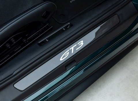 Porsche 911 GT3 (992) 18