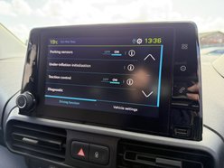 Peugeot e-Partner 750 50kWh Professional Premium Long Panel Van 6dr Electric Auto LWB (136 ps 37