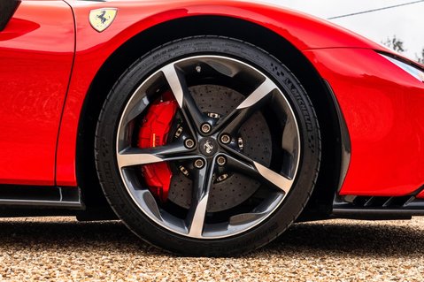 Ferrari SF90 Stradale 4.0T V8 7.9kWh F1 DCT 4WD Euro 6 (s/s) 2dr 19