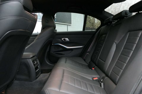 BMW 3 Series 2.0 330e 12kWh M Sport Pro Edition Saloon 4dr Petrol Plug-in Hybrid Auto xD 23