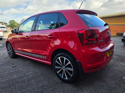 Volkswagen Polo 1.0 Polo Beats 5dr 32