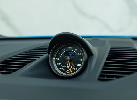 Porsche 911 GT3 (991.2) 21