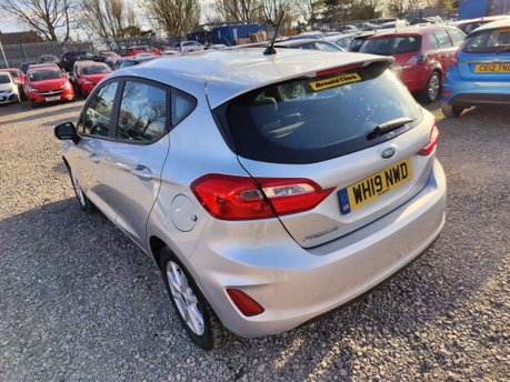 Ford Fiesta 1.0T EcoBoost Zetec Euro 6 (s/s) 5dr 4