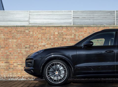 Porsche Cayenne Turbo 29