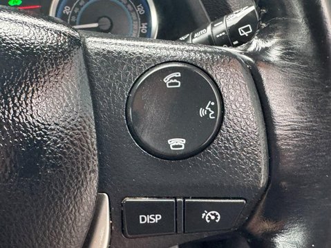 Toyota Auris 1.8 VVT-h Excel CVT Euro 5 (s/s) 5dr 15