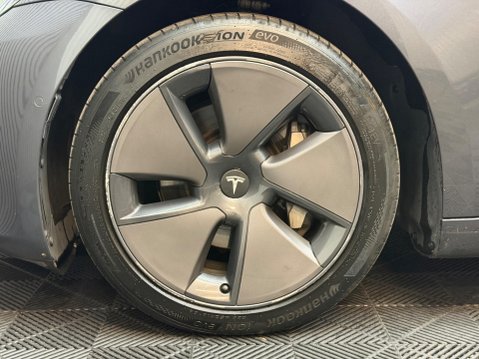 Tesla Model 3 (Dual Motor) Long Range Auto 4WDE 4dr 28