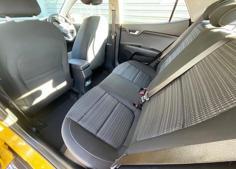 Kia Stonic 1.0T GDi 99 2 17