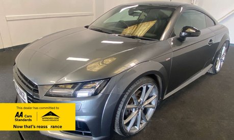 Audi TT 2.0 TT Black Edition TFSI Quattro Semi-Auto 4WD 3dr