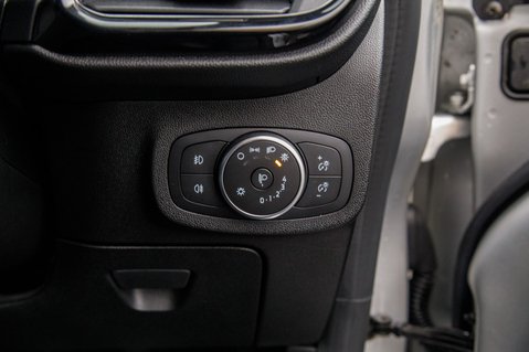 Ford Fiesta TITANIUM 15