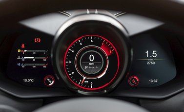 Aston Martin DBS Superleggera 17