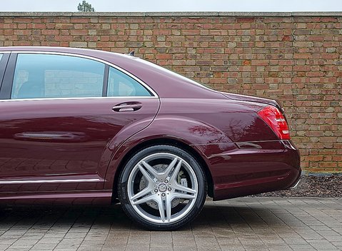 Mercedes-Benz S63 AMG L 8