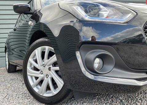 Suzuki Swift SZ-T DUALJET MHEV 2