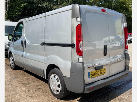 Vauxhall Vivaro 2.0 2900 CDTi FWD L1 4dr 10