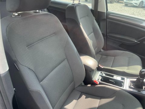 Volkswagen Golf 1.4 TSI SE Nav Euro 6 (s/s) 5dr 33