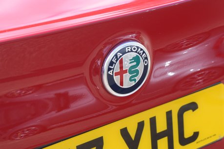 Alfa Romeo Giulia Tb Veloce 15