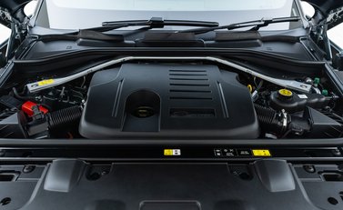 Land Rover Range Rover P400 Autobiography LWB 33