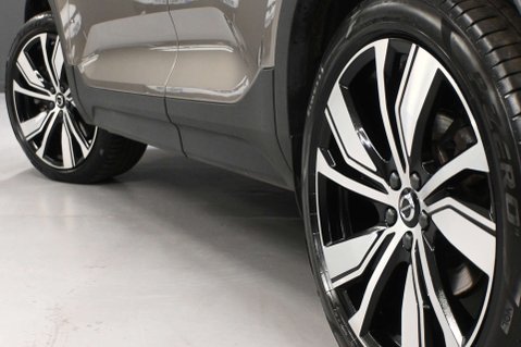 Volvo XC40 1.5 XC40 R-Design Pro T5 Recharge Auto 5dr 40