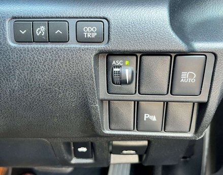 Lexus Is 2.5 IS 300h Advance CVT 4dr 56