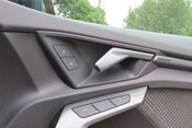 Audi RS3 2.5 TFSI Carbon Vorsprung Saloon 4dr Petrol S Tronic quattro Euro 6 (s/s) ( 17
