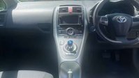 Toyota Auris 1.8 VVT-h T4 Hatchback 5dr Petrol Hybrid CVT Euro 5 (s/s) (136 ps) 7