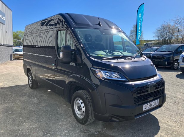 Fiat Ducato 35 L2H2 Standard Panel Van 140ps 1