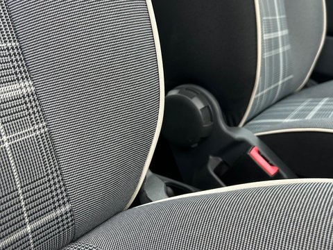 Fiat 500 1.2 Lounge Dualogic Euro 6 (s/s) 3dr 18