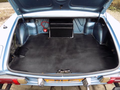 Fiat 124 Spider CS 1800 22