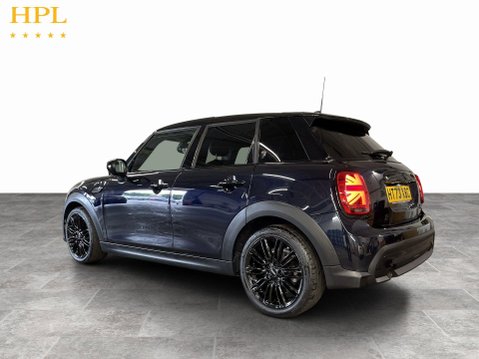 Mini Hatch 1.5 Cooper Exclusive Hatchback 5dr Petrol Steptronic Euro 6 (s/s) (136 ps) 5